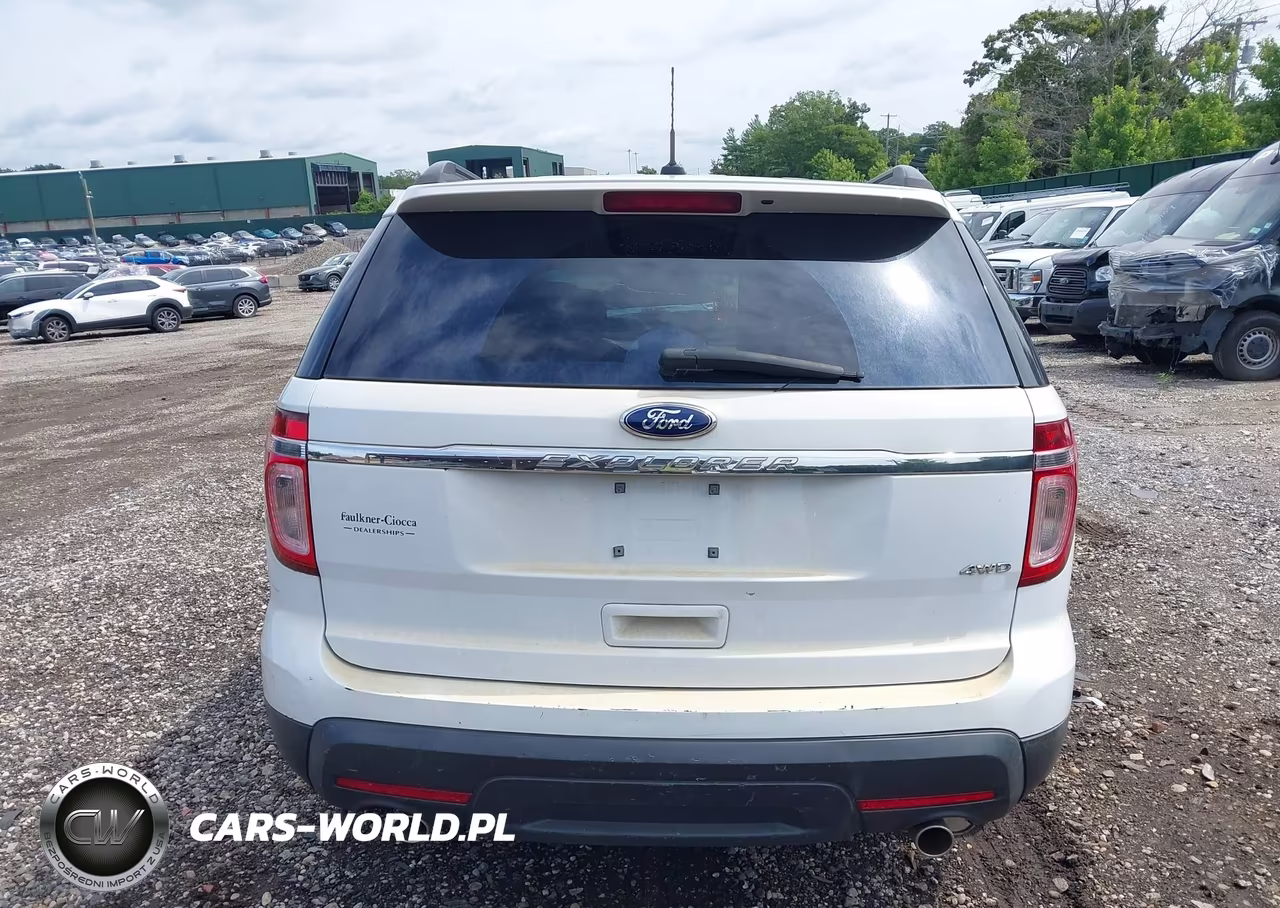 2015 Ford Explorer VIN:1FM5K8B89FGA38193 - 16