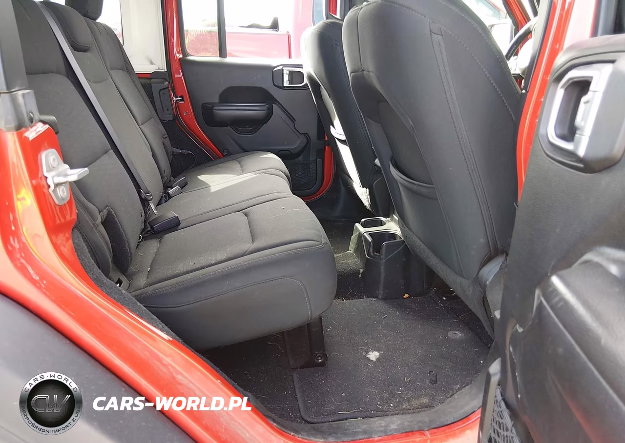 2018 Jeep Wrangler Unlimited Sport S 4X4 VIN:1C4HJXDG3JW177690 - 8