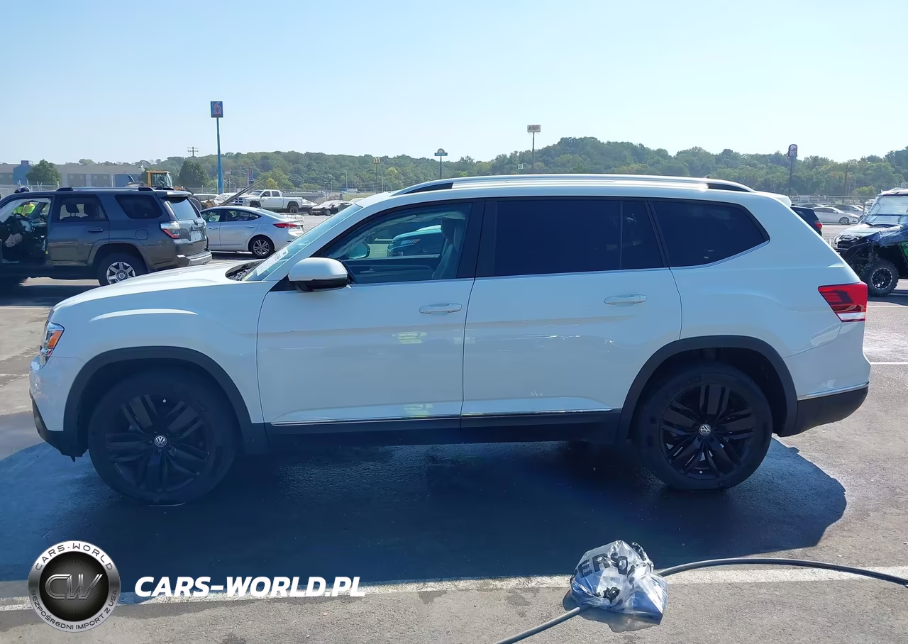 2018 Volkswagen Atlas 3.6L V6 Sel VIN:1V2ER2CA0JC578383 - 14