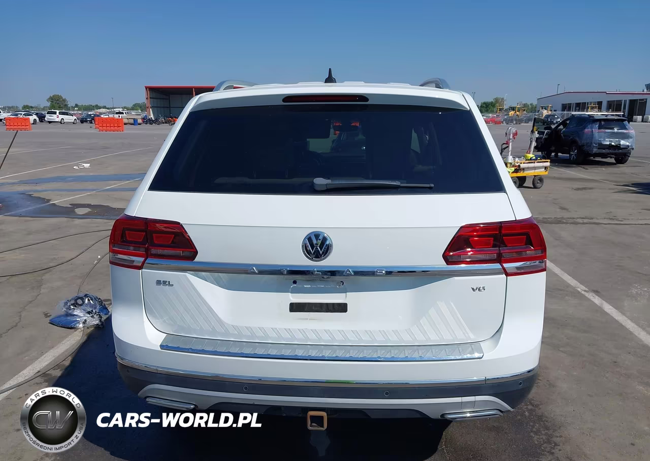 2018 Volkswagen Atlas 3.6L V6 Sel VIN:1V2ER2CA0JC578383 - 16