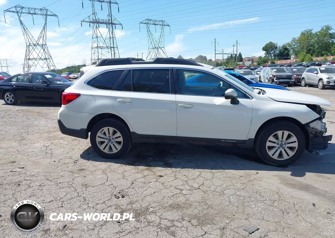 2019 Subaru Outback 2.5I Premium VIN:4S4BSAFC8K3341654 - 14