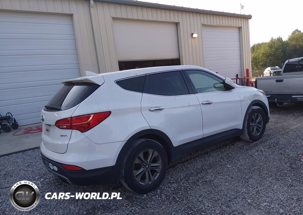 2016 Hyundai Santa Fe Sport 2.4L VIN:5XYZT3LB6GG327939 - 4