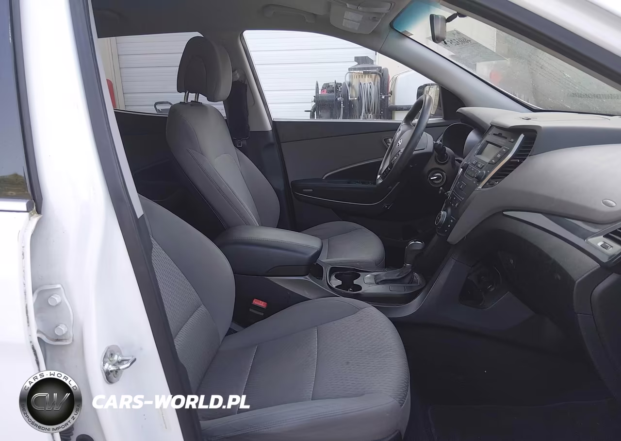 2016 Hyundai Santa Fe Sport 2.4L VIN:5XYZT3LB6GG327939 - 5