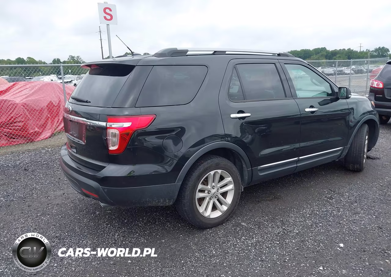2014 Ford Explorer Xlt VIN:1FM5K7D81EGB24684 - 4