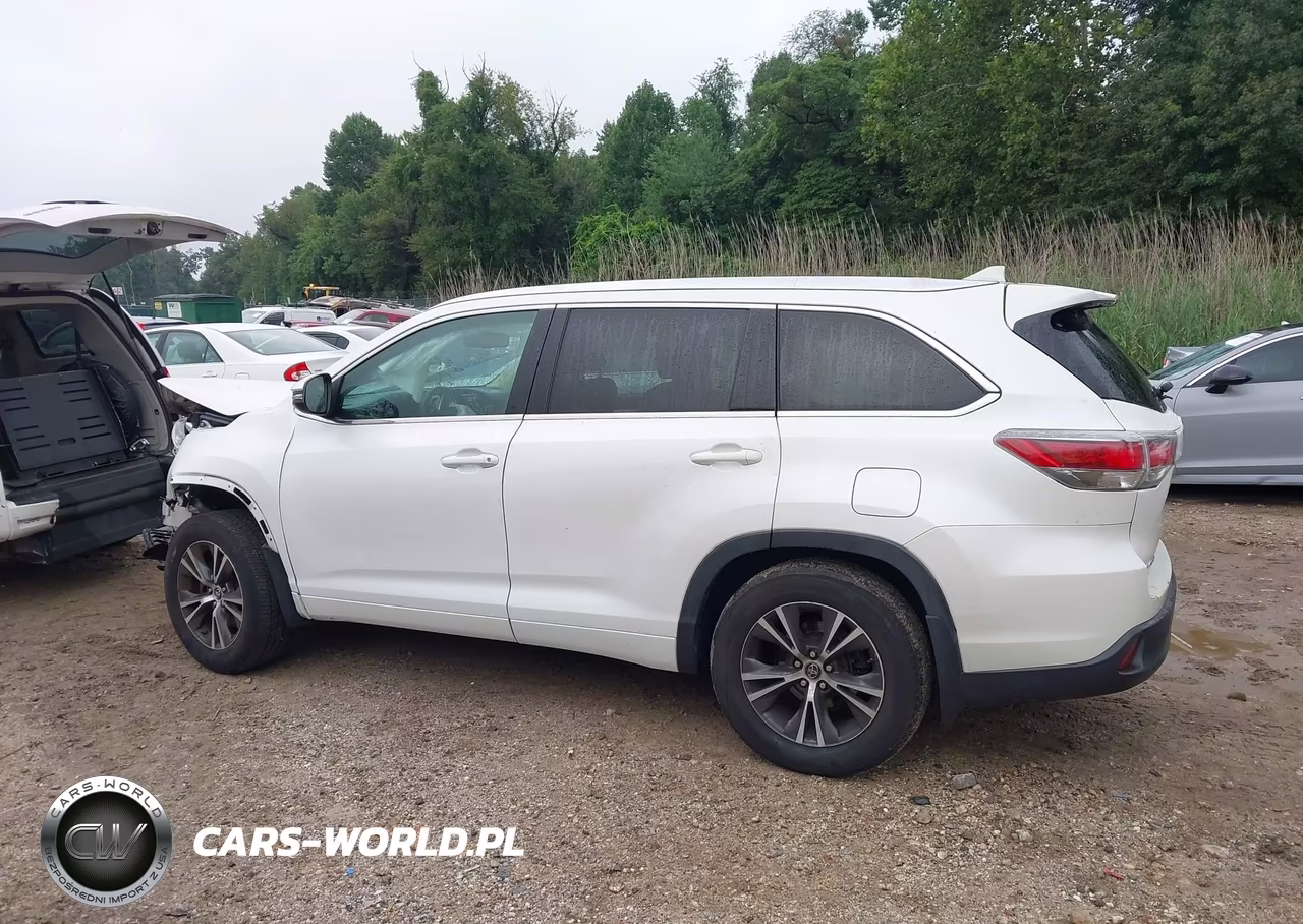 2016 Toyota Highlander Xle V6 VIN:5TDJKRFH1GS269616 - 15