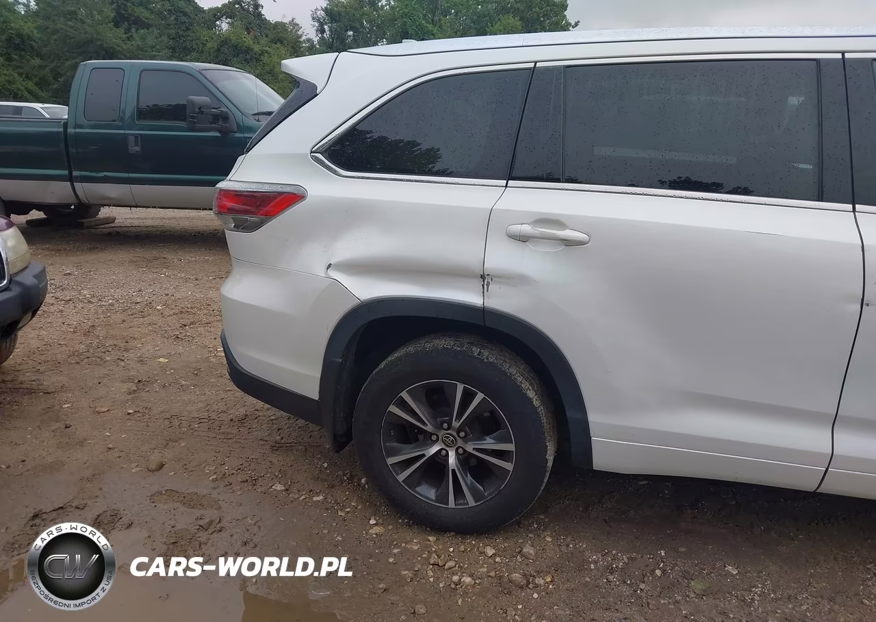 2016 Toyota Highlander Xle V6 VIN:5TDJKRFH1GS269616 - 18