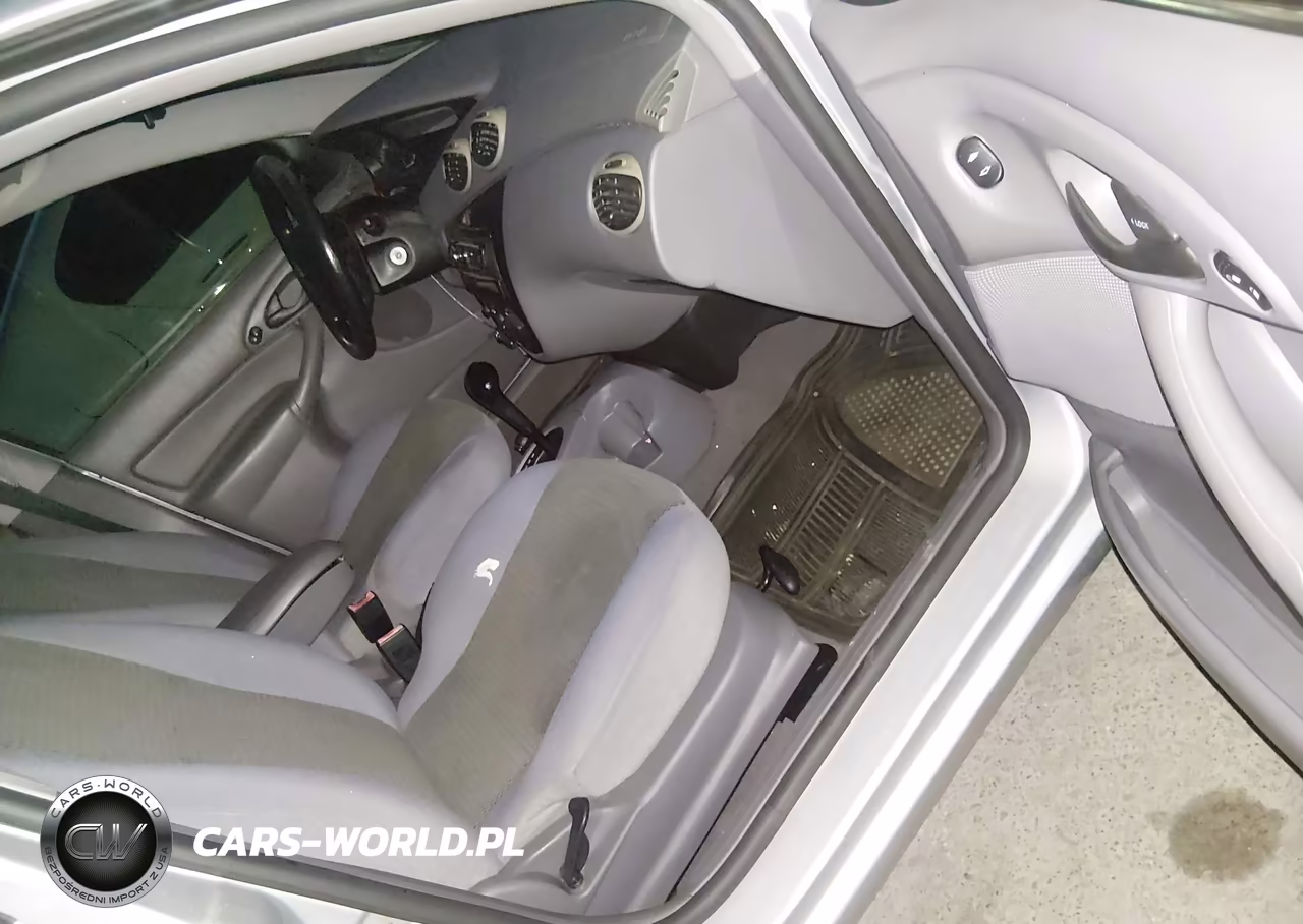 2004 Ford Focus Se VIN:1FAFP34364W177902 - 5