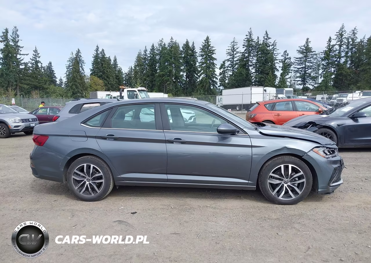 2025 Volkswagen Jetta 1.5T Se VIN:3VW7X7BU9SM085291 - 13