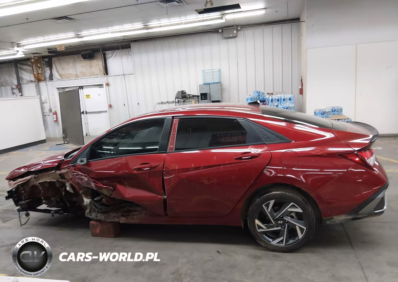 2025 Hyundai Elantra Sel Sport VIN:KMHLM4DG1SU017722 - 13