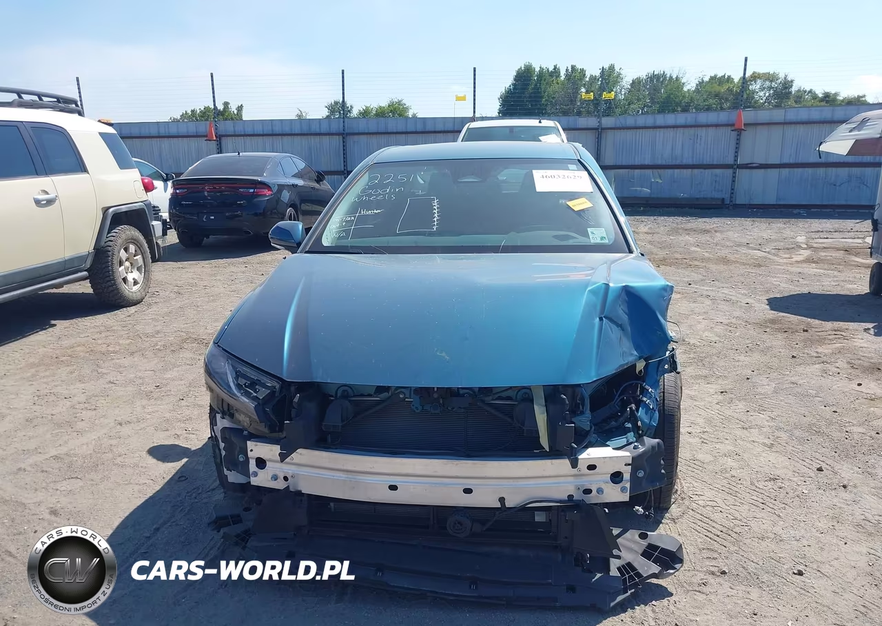 2026 Toyota Camry Le VIN:4T1DAACK3TU253162 - 13