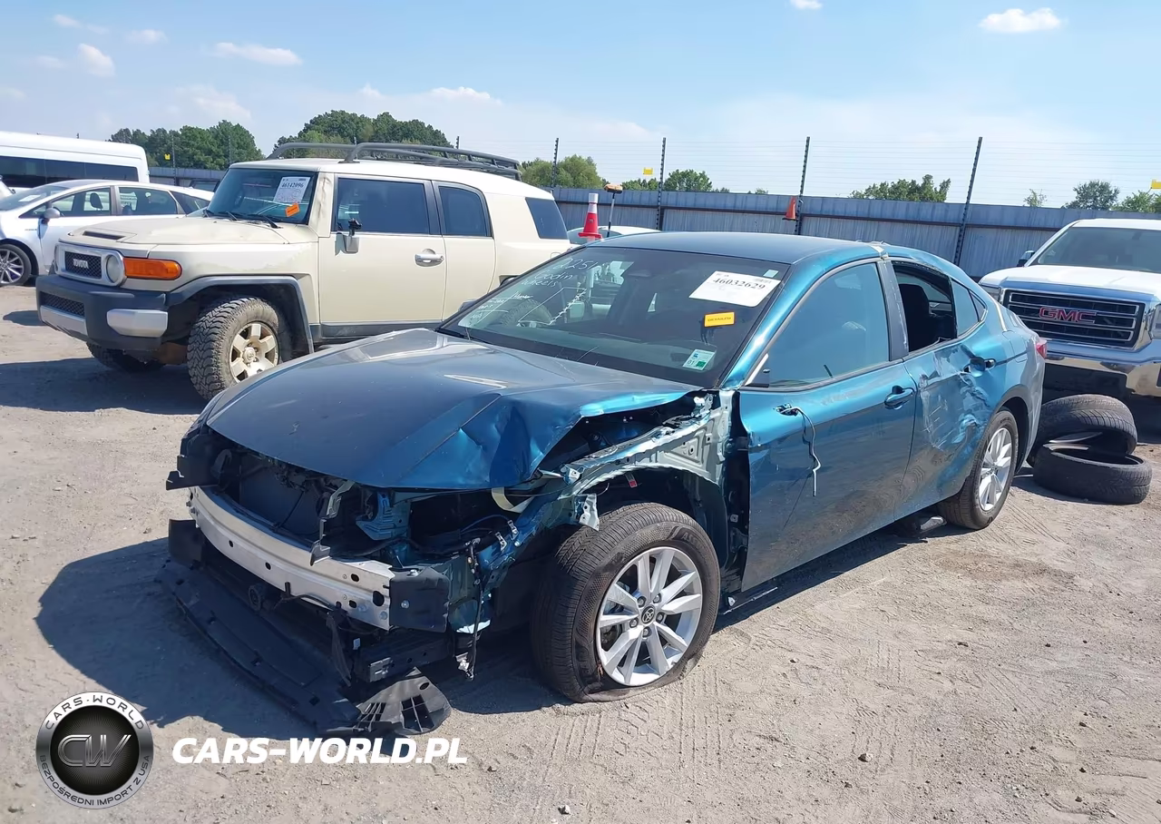 2026 Toyota Camry Le VIN:4T1DAACK3TU253162 - 2