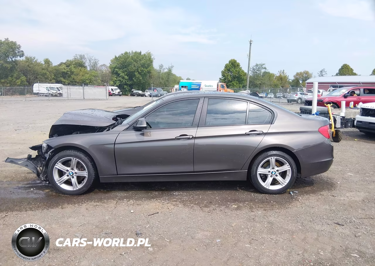 2015 BMW 328I xDrive VIN:WBA3B5C57FF960673 - 14