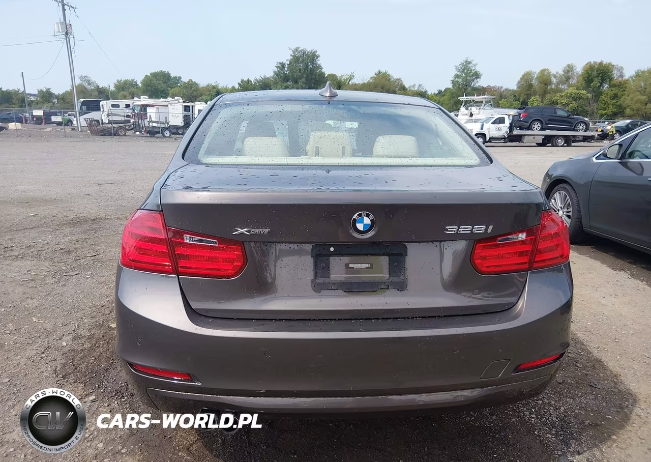 2015 BMW 328I xDrive VIN:WBA3B5C57FF960673 - 16