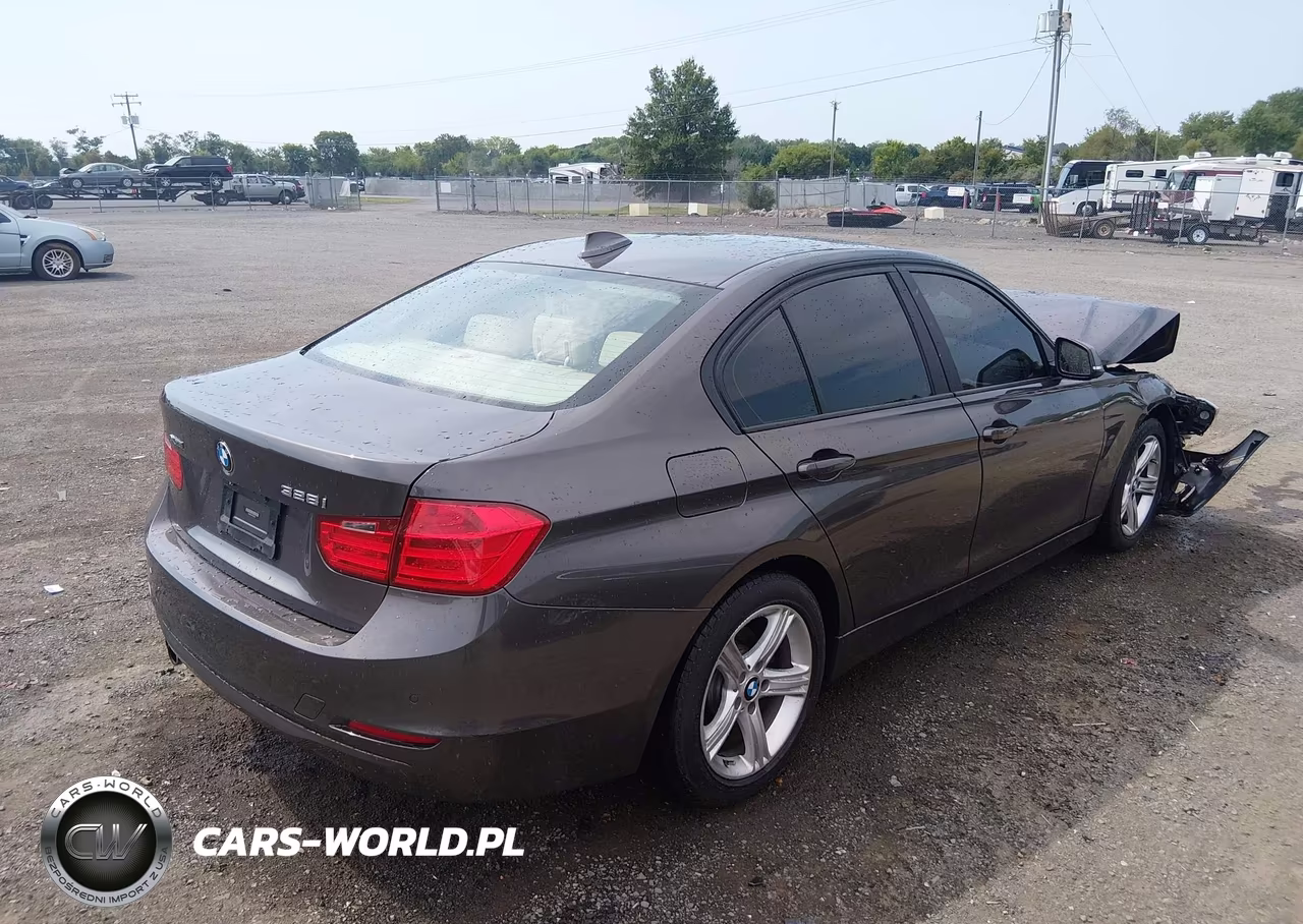 2015 BMW 328I xDrive VIN:WBA3B5C57FF960673 - 4