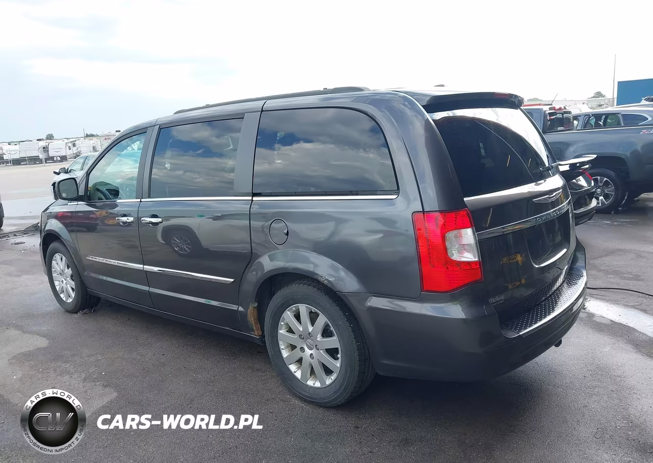 2015 Chrysler Town & Country Touring VIN:2C4RC1BG8FR505362 - 14
