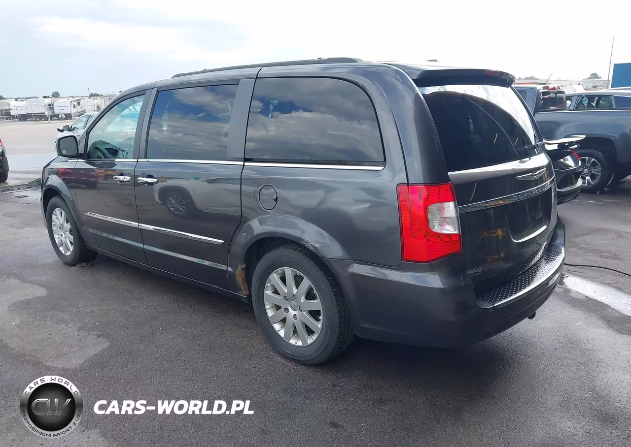 2015 Chrysler Town & Country Touring VIN:2C4RC1BG8FR505362 - 3
