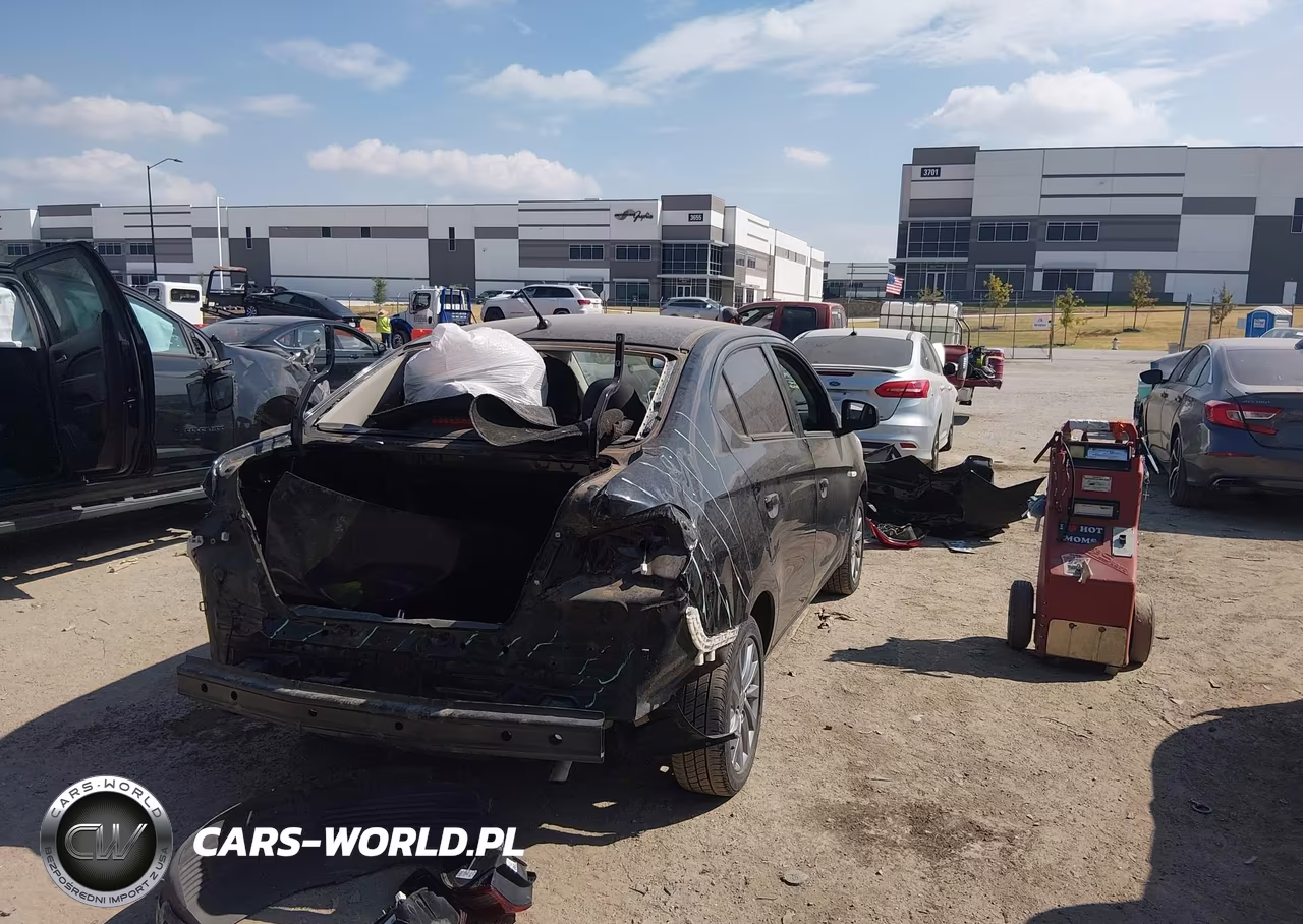 2018 Mitsubishi Mirage G4 Es VIN:ML32F3FJ4JHF01779 - 4