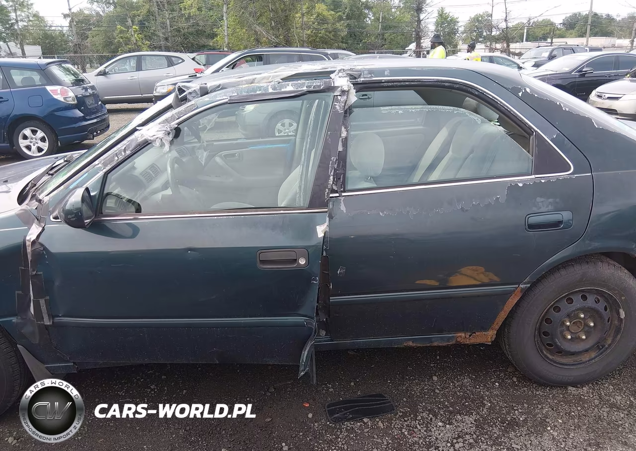 1997 Toyota Camry Le VIN:4T1BG22K5VU786887 - 6
