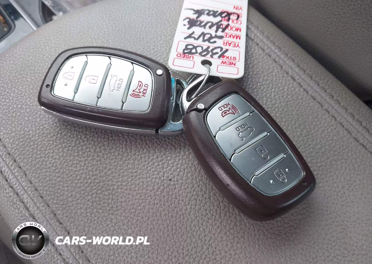 2017 Hyundai Sonata Sport VIN:5NPE34AF8HH580376 - 11
