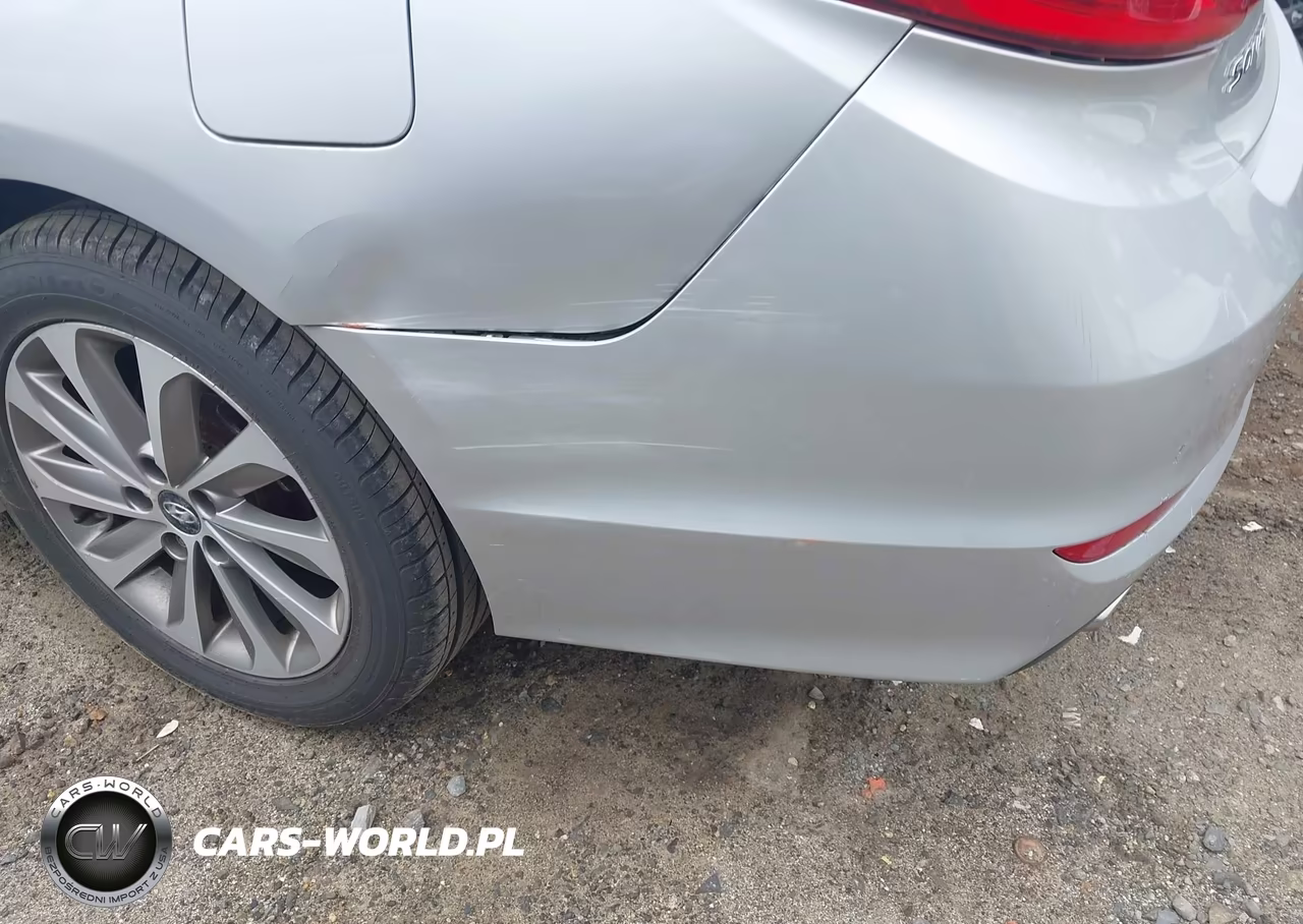 2017 Hyundai Sonata Sport VIN:5NPE34AF8HH580376 - 18