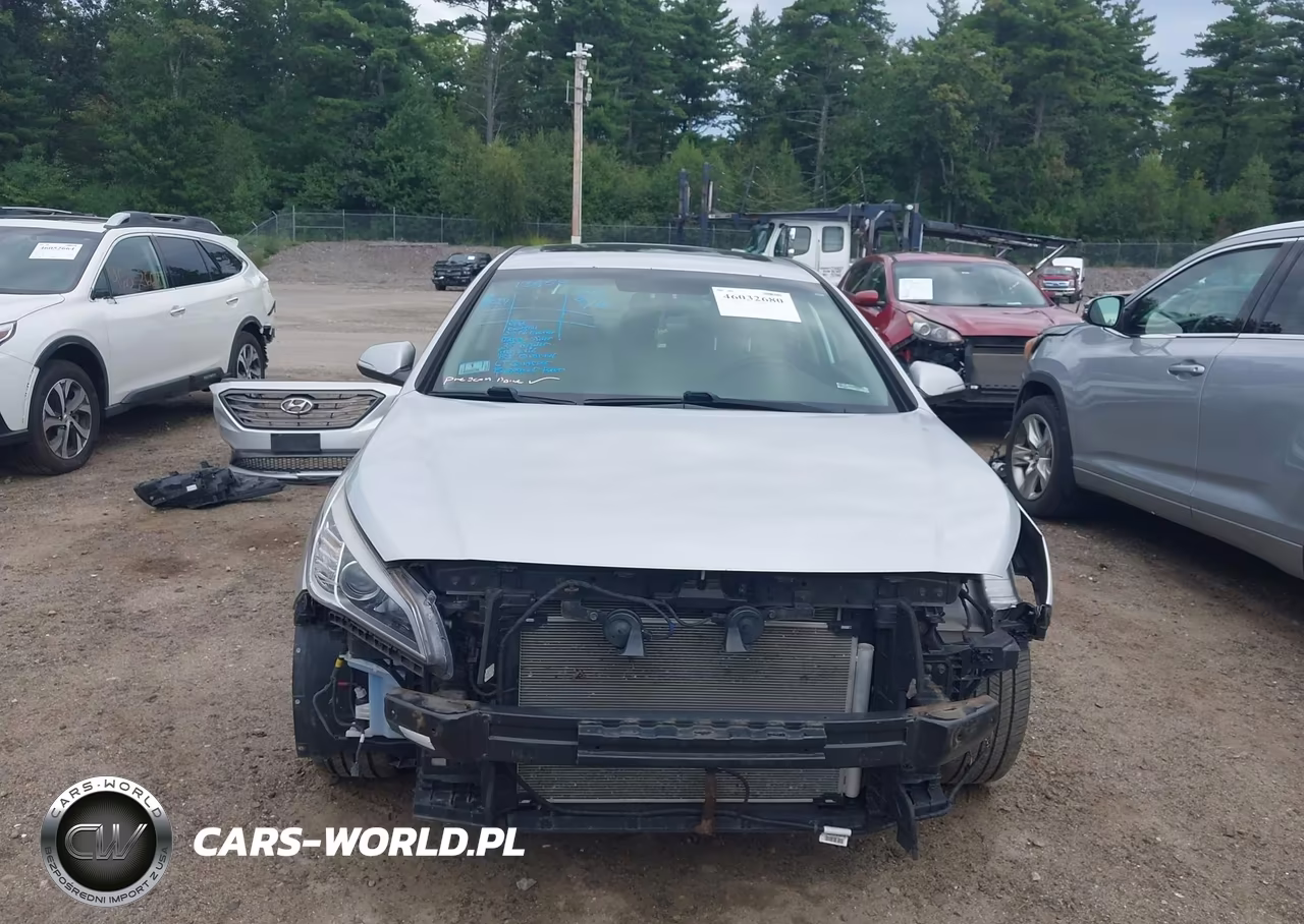 2017 Hyundai Sonata Sport VIN:5NPE34AF8HH580376 - 6