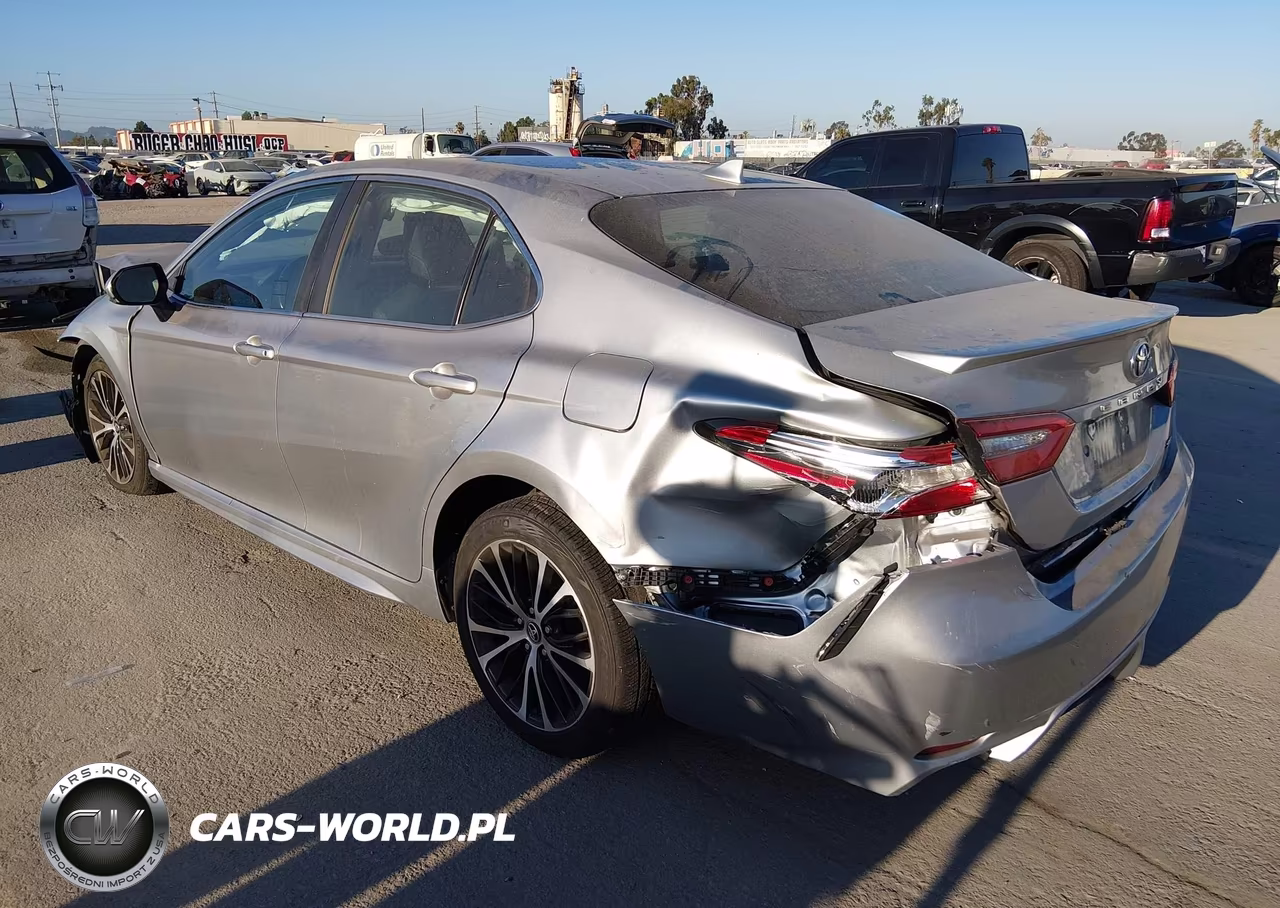 2019 Toyota Camry Se VIN:4T1B11HK6KU715647 - 3