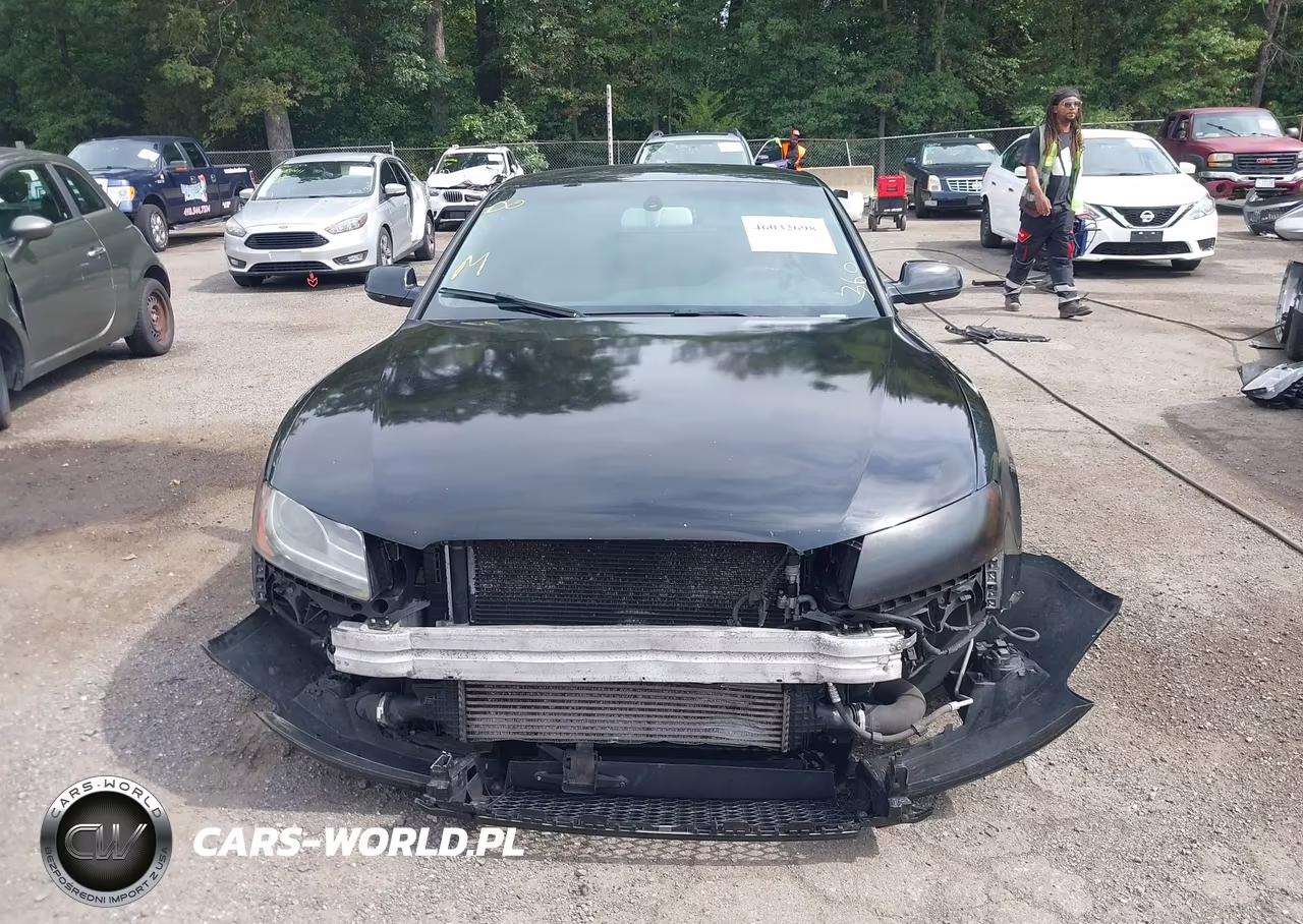 2010 Audi A5 2.0T Premium VIN:WAULFAFR1AA037879 - 11