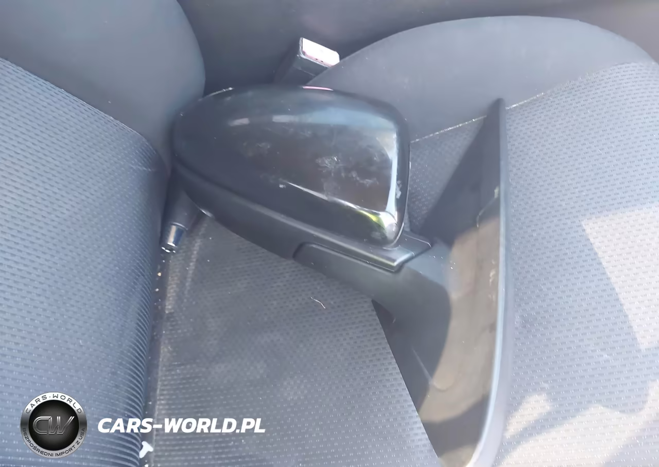 2011 Mazda Mazda3 I Touring VIN:JM1BL1VG7B1371665 - 12