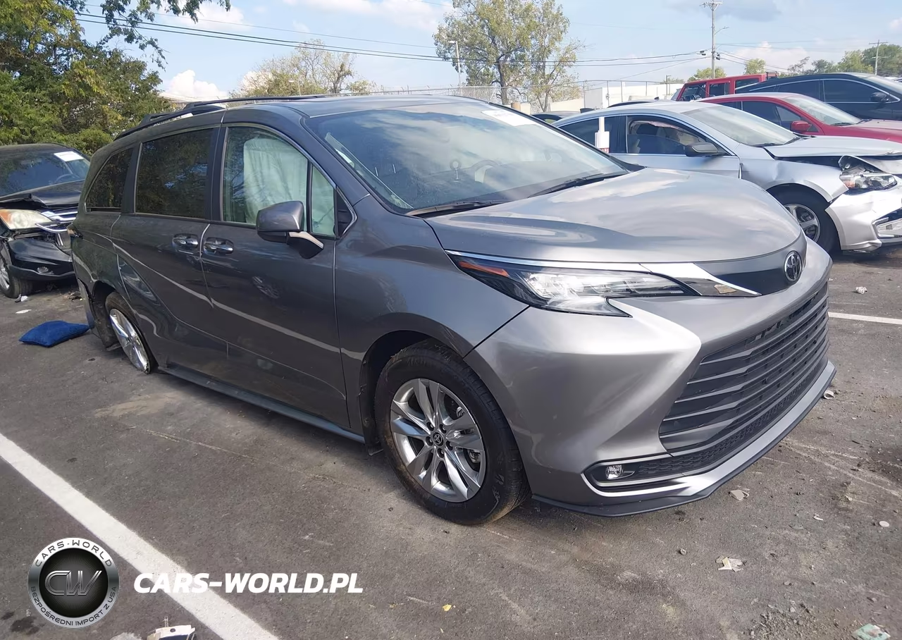 2026 Toyota Sienna Xle