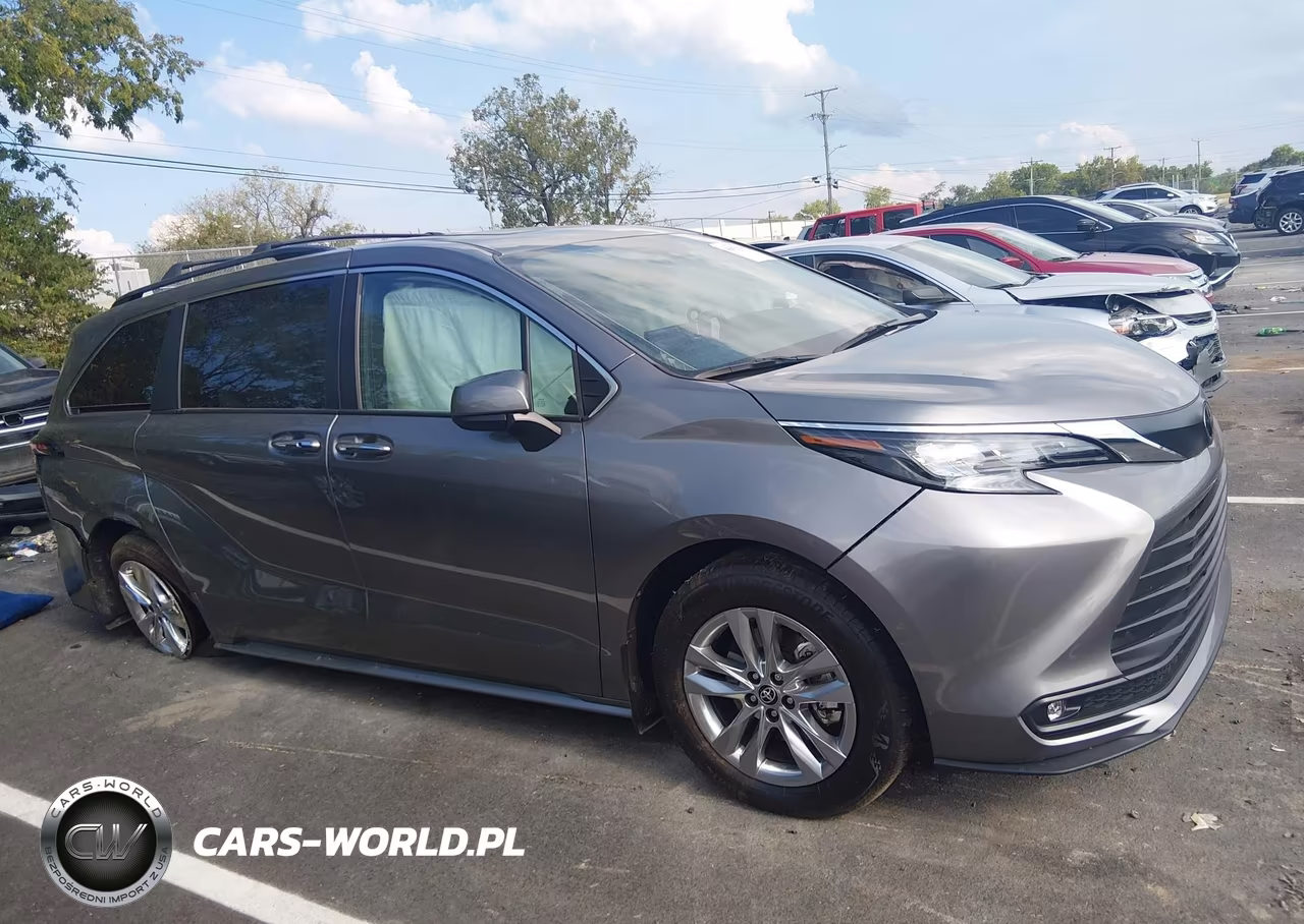 2026 Toyota Sienna Xle VIN:5TDYSKFC8TS240666 - 12