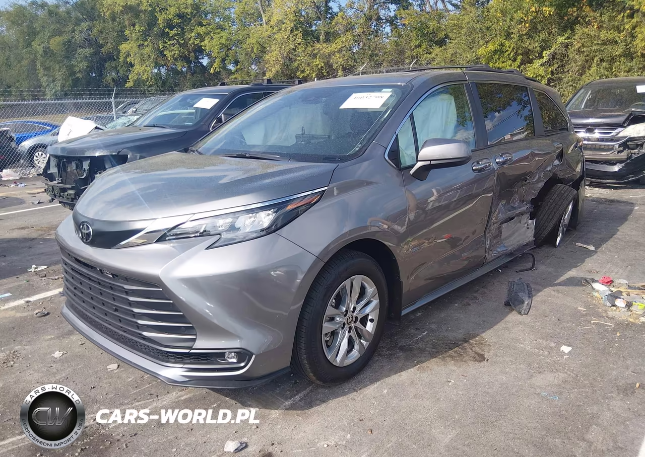 2026 Toyota Sienna Xle VIN:5TDYSKFC8TS240666 - 2