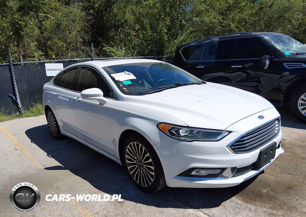 2017 Ford Fusion Titanium – zdjęcie 1 z 18