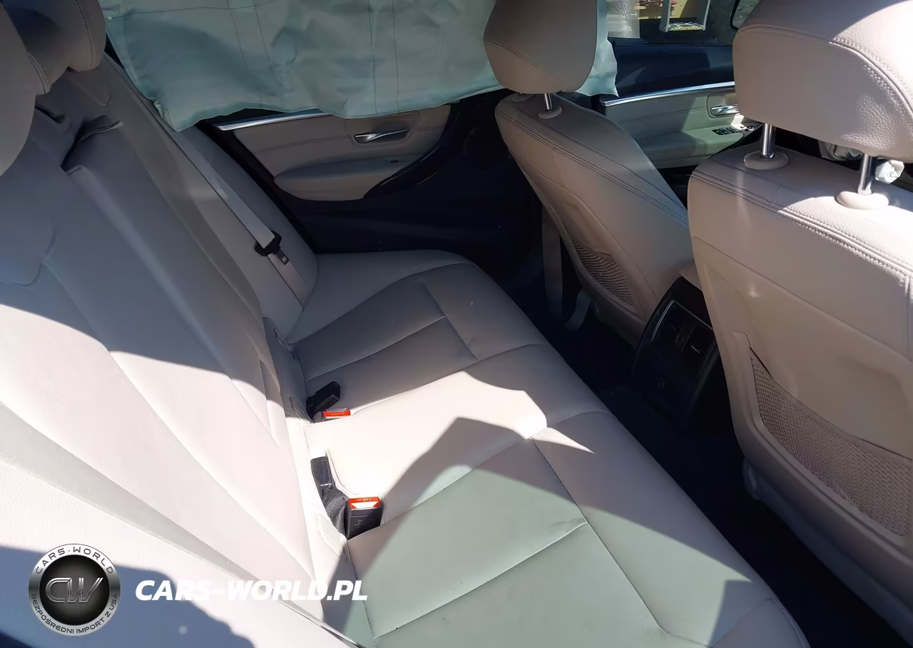 2017 BMW 330I VIN:WBA8B9G57HNU51330 - 8