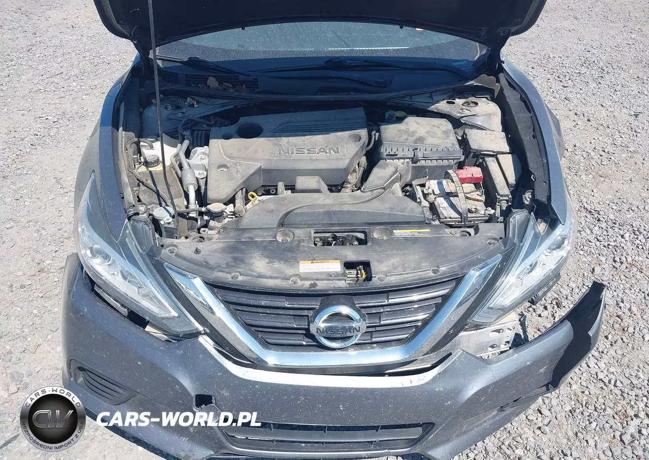 2018 Nissan Altima 2.5 S VIN:1N4AL3AP7JC156146 - 10