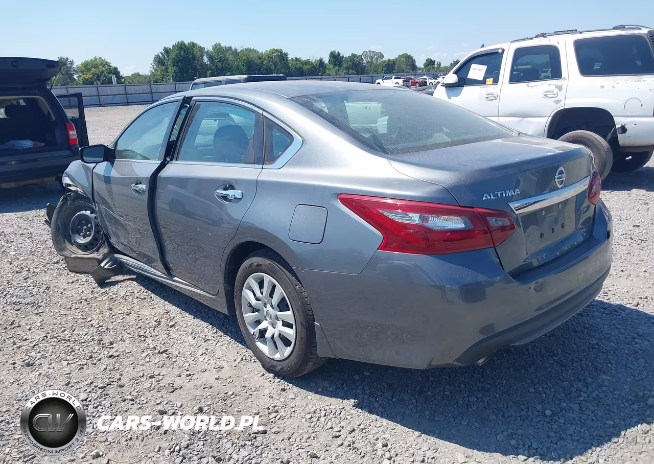 2018 Nissan Altima 2.5 S VIN:1N4AL3AP7JC156146 - 3