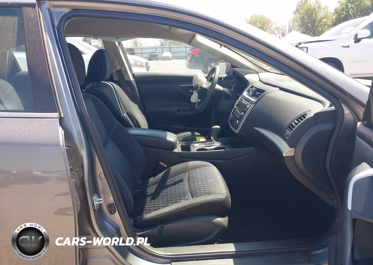 2018 Nissan Altima 2.5 S VIN:1N4AL3AP7JC156146 - 5