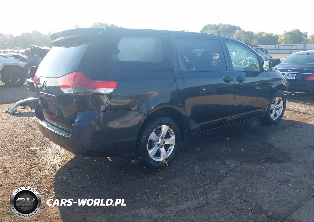 2012 Toyota Sienna Base V6 7 Passenger VIN:5TDZK3DC2CS248937 - 4
