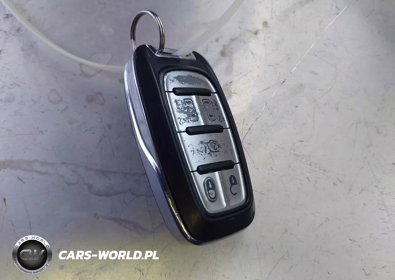 2019 Chrysler Pacifica Touring VIN:2C4RC1DG7KR626536 - 11