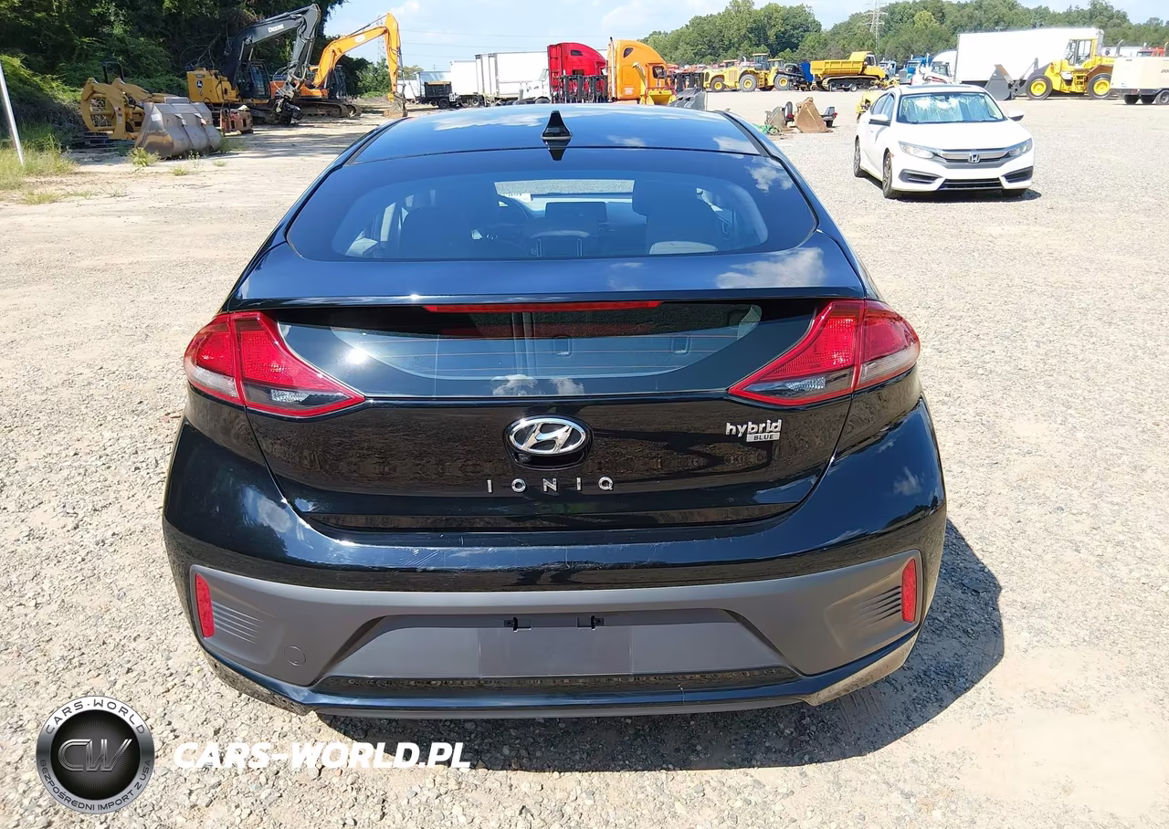 2020 Hyundai Ioniq Hybrid Blue VIN:KMHC65LC7LU217598 - 21