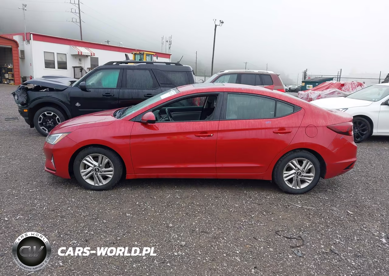 2020 Hyundai Elantra Value Edition VIN:5NPD84LF5LH518212 - 15