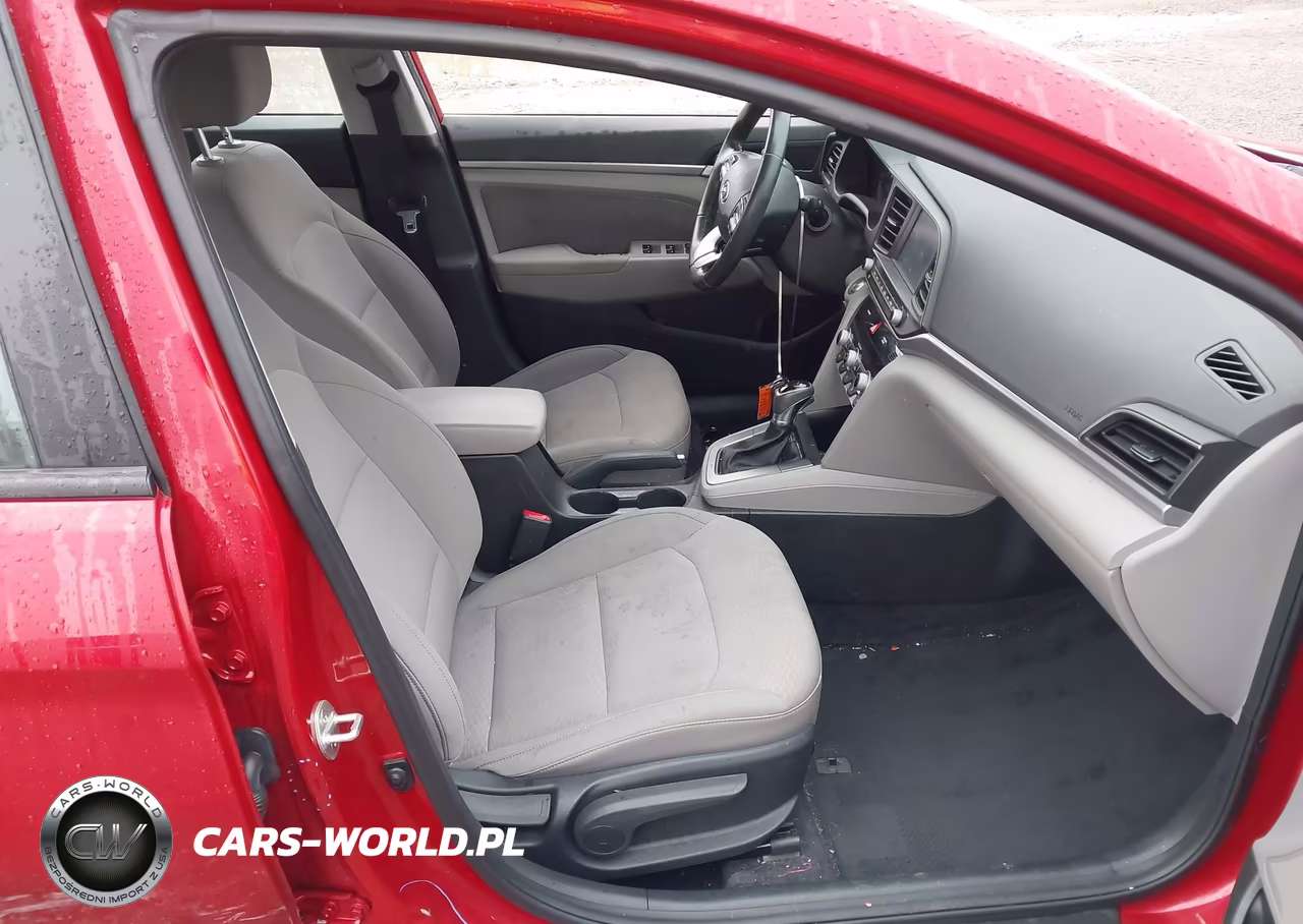 2020 Hyundai Elantra Value Edition VIN:5NPD84LF5LH518212 - 5