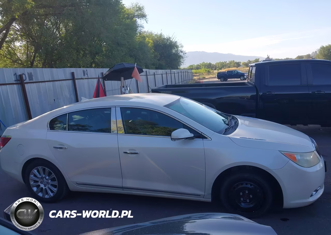 2013 Buick Lacrosse Leather Group VIN:1G4GC5E30DF307561 - 13