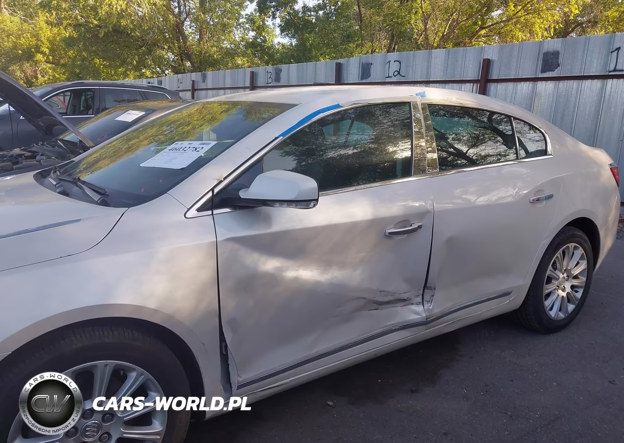 2013 Buick Lacrosse Leather Group VIN:1G4GC5E30DF307561 - 6