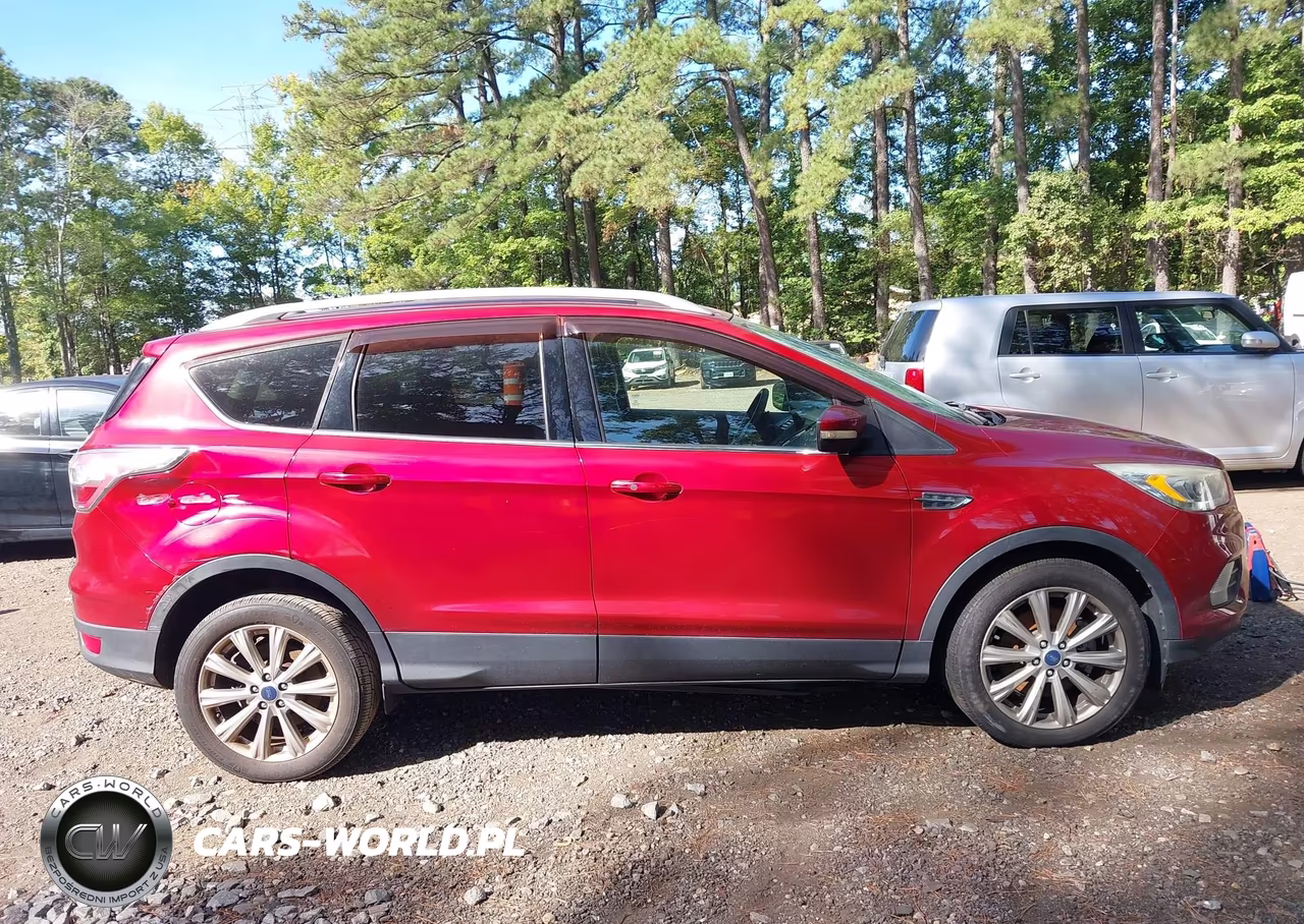 2017 Ford Escape Titanium VIN:1FMCU0J93HUA89318 - 13