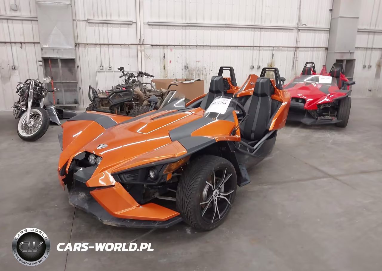 2015 Polaris Slingshot Sl VIN:57XAAPFAXF5106193 - 2