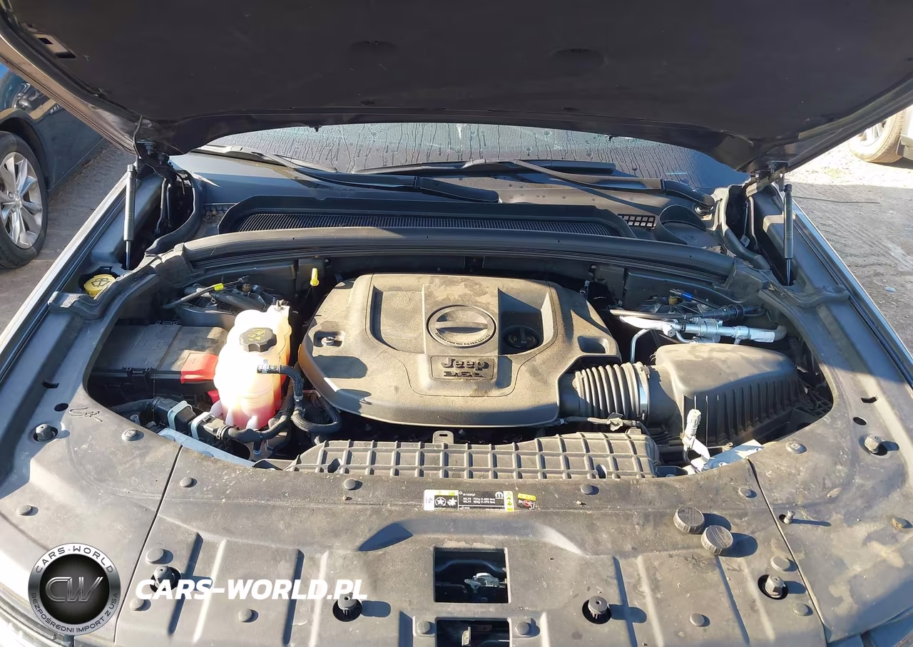 2022 Jeep Grand Cherokee Summit 4X4 VIN:1C4RJHEG1N8607204 - 10