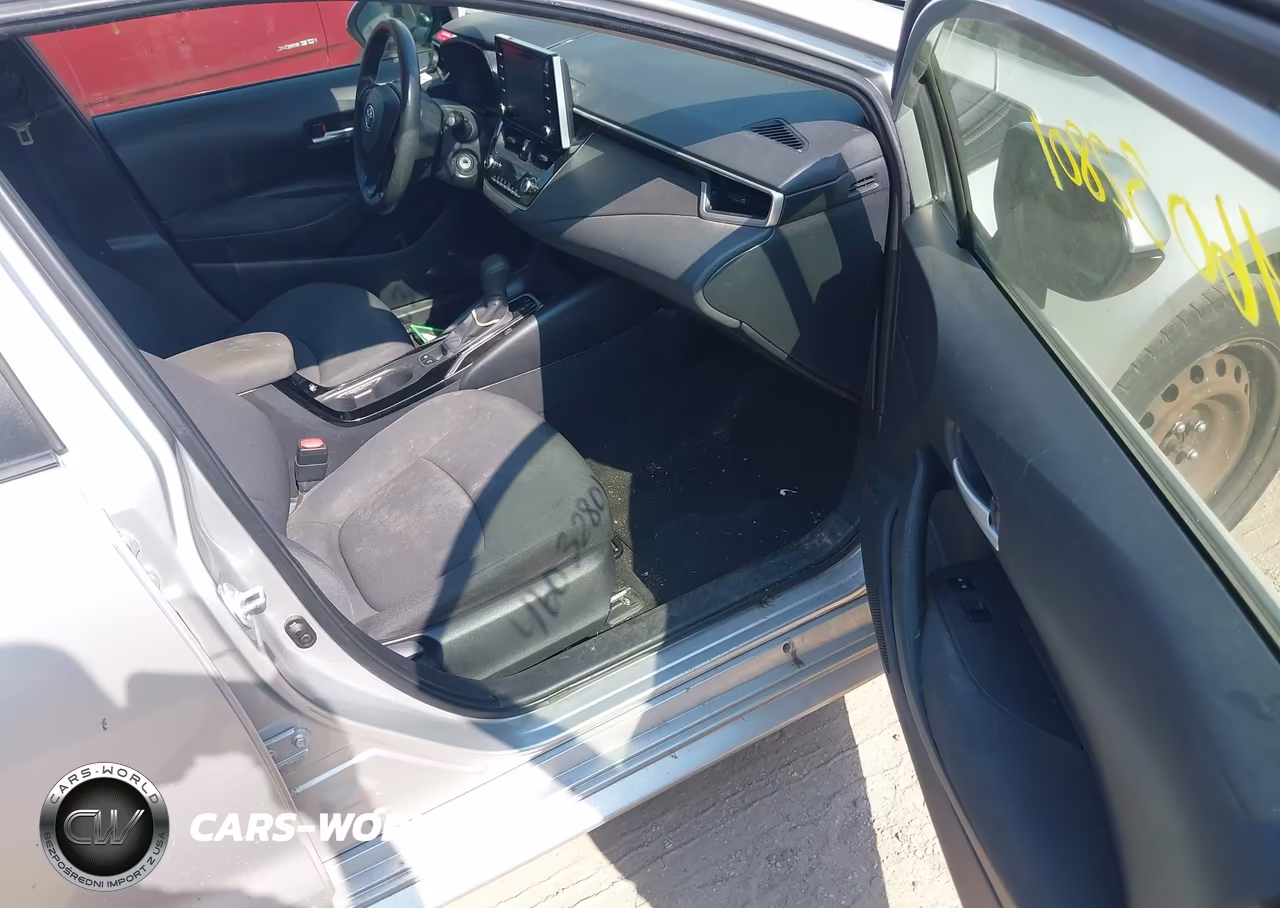 2020 Toyota Corolla Le VIN:JTDEPRAE2LJ047397 - 5