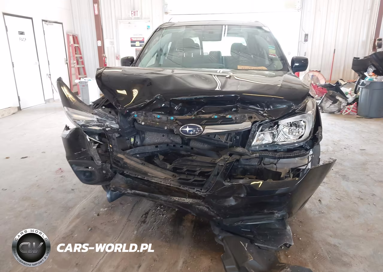 2018 Subaru Forester 2.5I Premium VIN:JF2SJAEC5JH585077 - 6