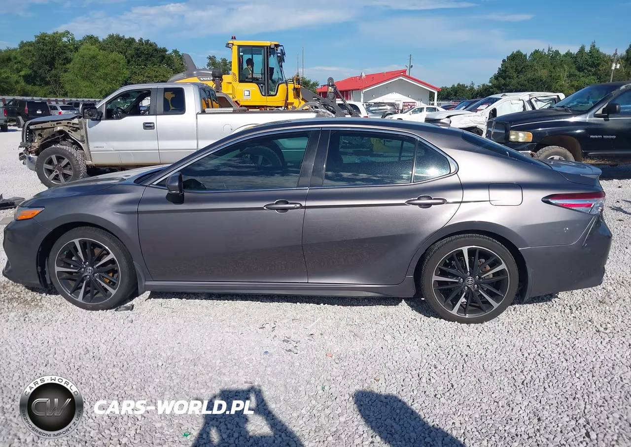 2020 Toyota Camry Xse VIN:4T1K61AKXLU510295 - 14