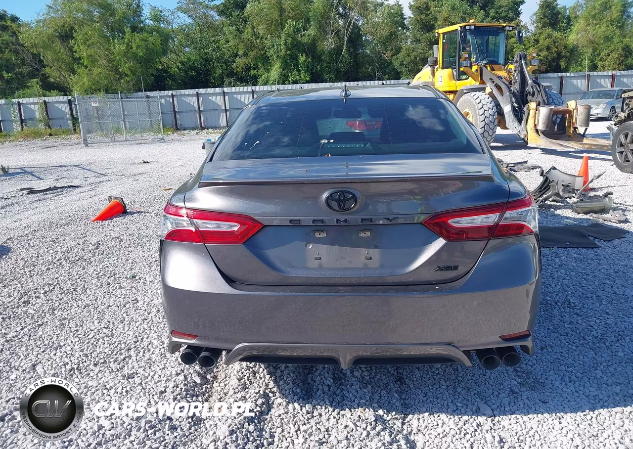 2020 Toyota Camry Xse VIN:4T1K61AKXLU510295 - 16